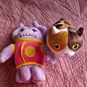 Dreamworks Purple Alien with Pink and Yellow Vest Plush